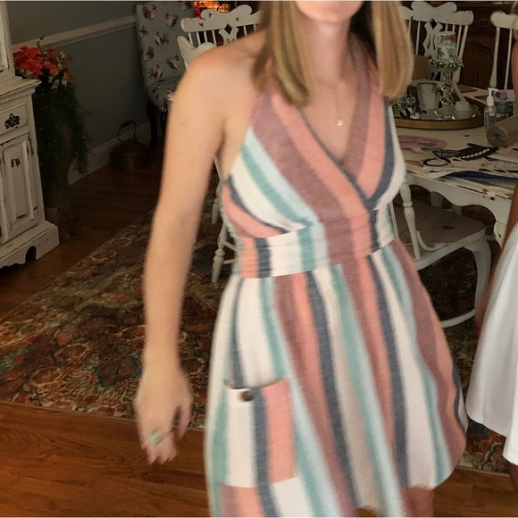 AE halter sun dress - Picture 3 of 3